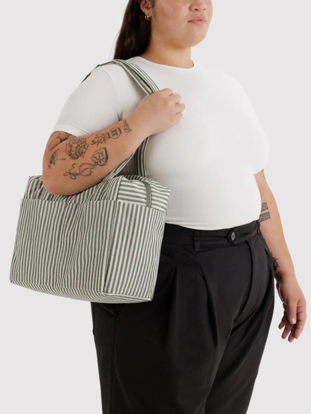 BAGGU Everyday Cloud Bag in Sage Stripe NEW WITH TAGS NWT - Picture 2 of 9